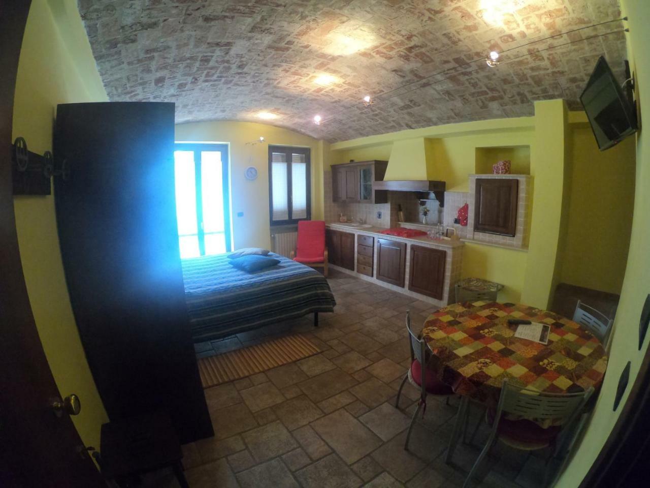 Bed and Breakfast Tra... Monti E Vigne Ла Морра Экстерьер фото